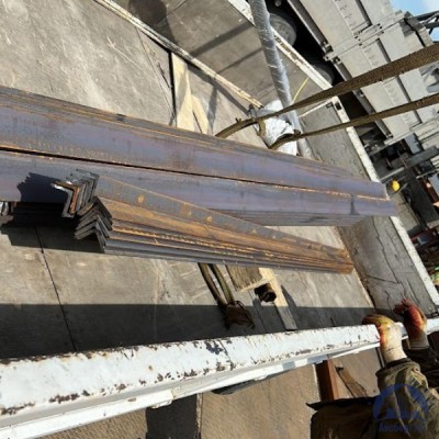 Уголок стальной равнополочный 250х250х18 мм 09Г2С ГОСТ 8509-93 купить  в Новом Уренгое